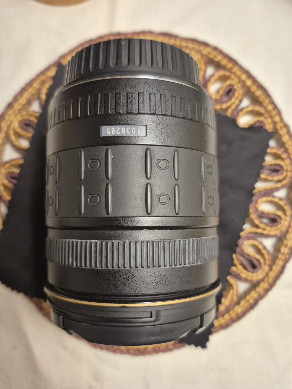 Canon Black DSLR Zoom Lens with Lens Cap